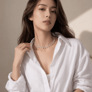 Woman wearing pearl cluster necklace with CZ chain │ Ideal Pearl Co.