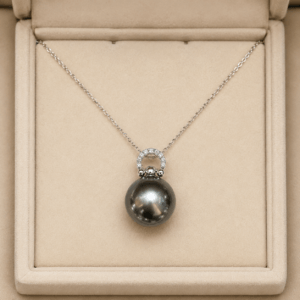 Tahitian black pearl diamond pendant necklace in 18K white gold | Ideal Pearl Co.